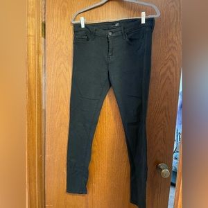 Mother The Looker Denim in “Dear Villain”